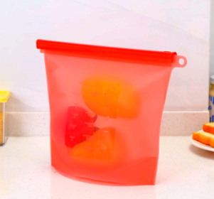 Silicone food fresh-keeping sealed storage bag refrigerator food fruit storage bag (Option: Red-500ml)